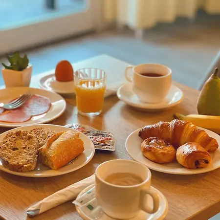 Saint Jacques Szálloda 2*