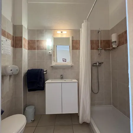 Saint Jacques Szálloda 2*